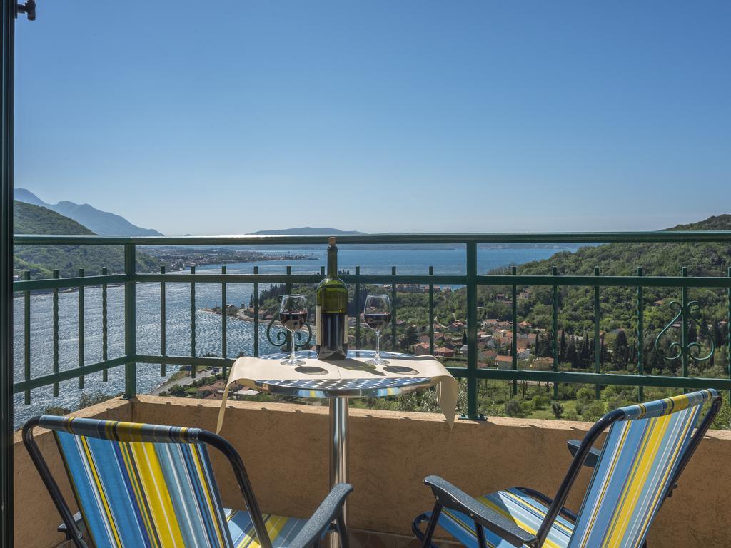 Holiday Home Sunny Hill Kamenari Ngoại thất bức ảnh